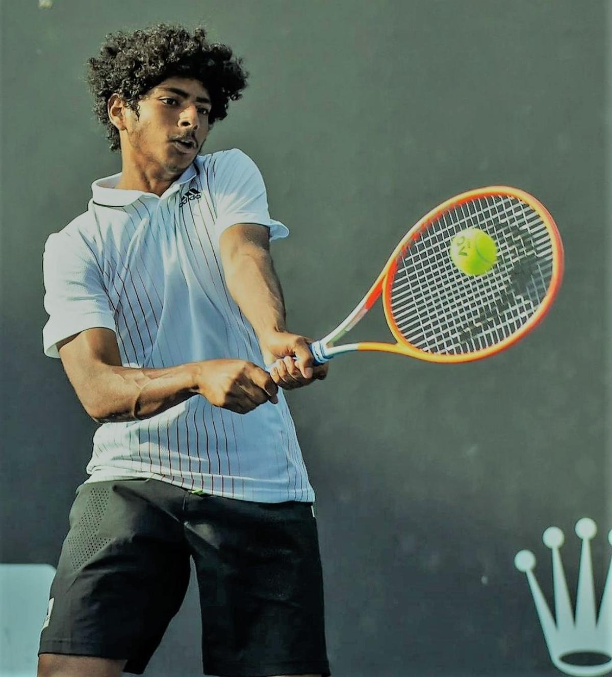 Aryan Shah in action at the ITF men’s tennis title in Kingston, Jamaica.
